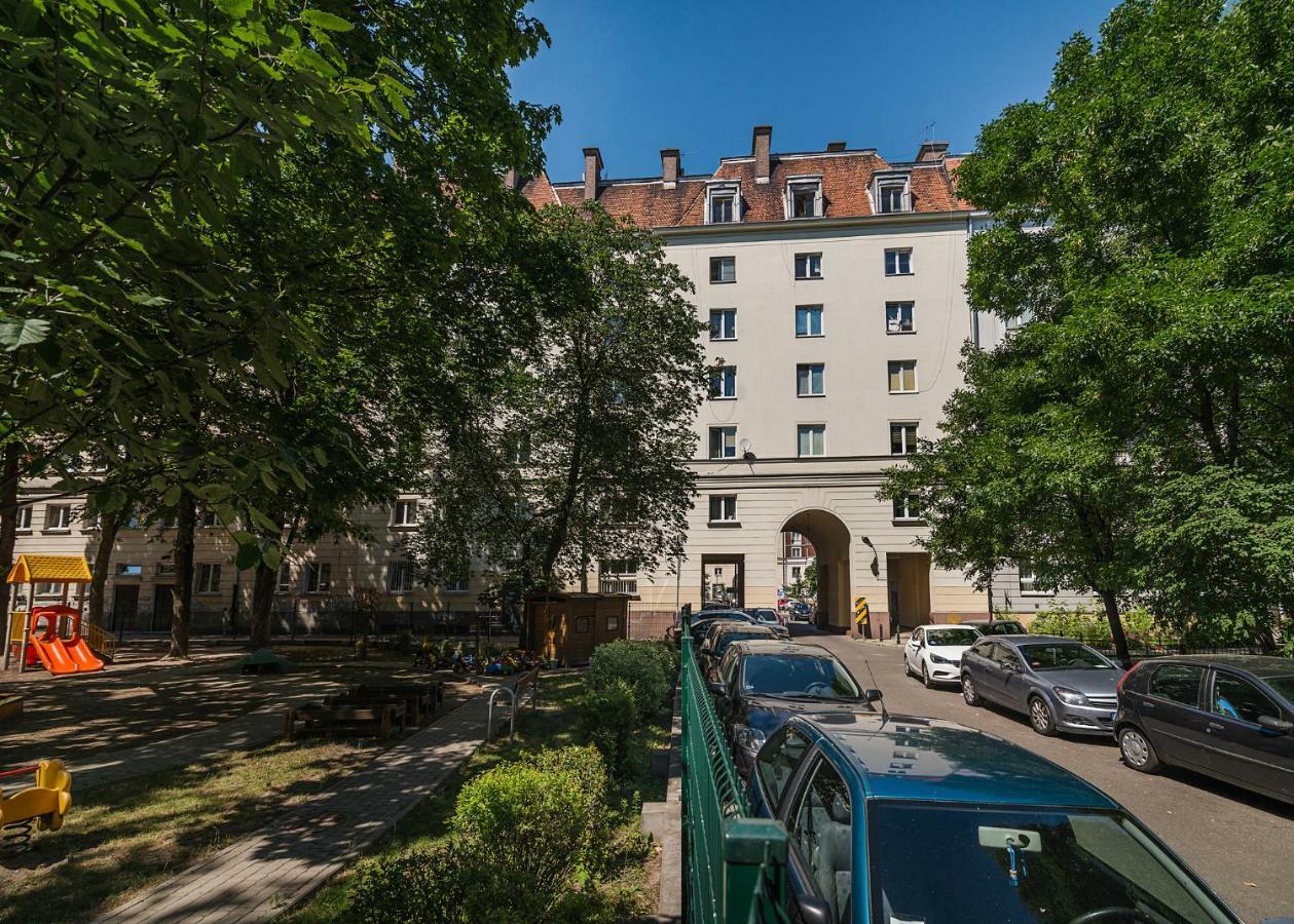 At The Fountain Apartment Warsaw Ngoại thất bức ảnh