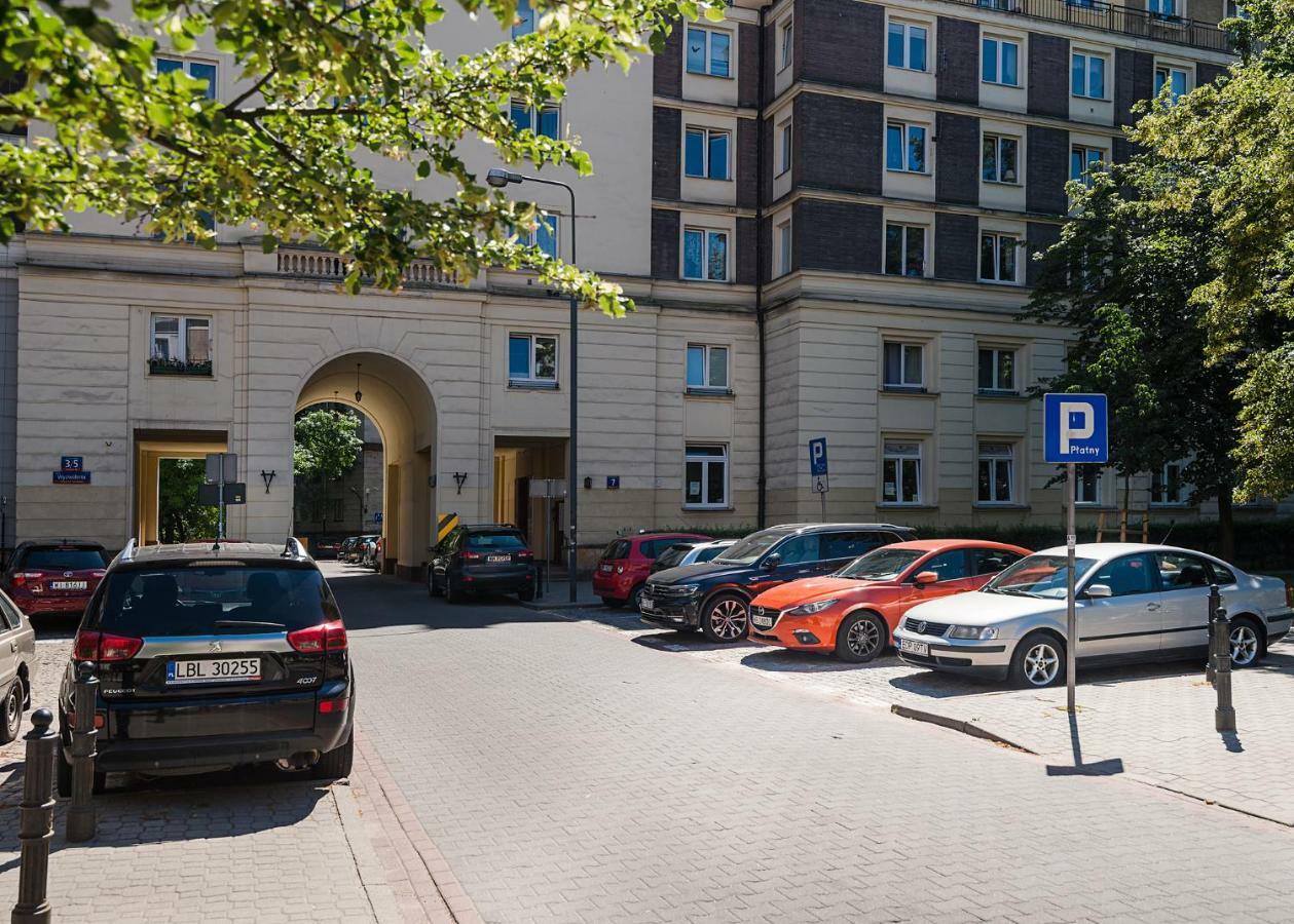 At The Fountain Apartment Warsaw Ngoại thất bức ảnh